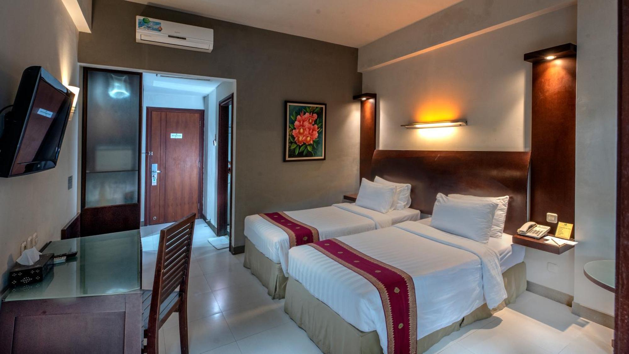 Lombok Garden Hotel Mataram Exterior photo