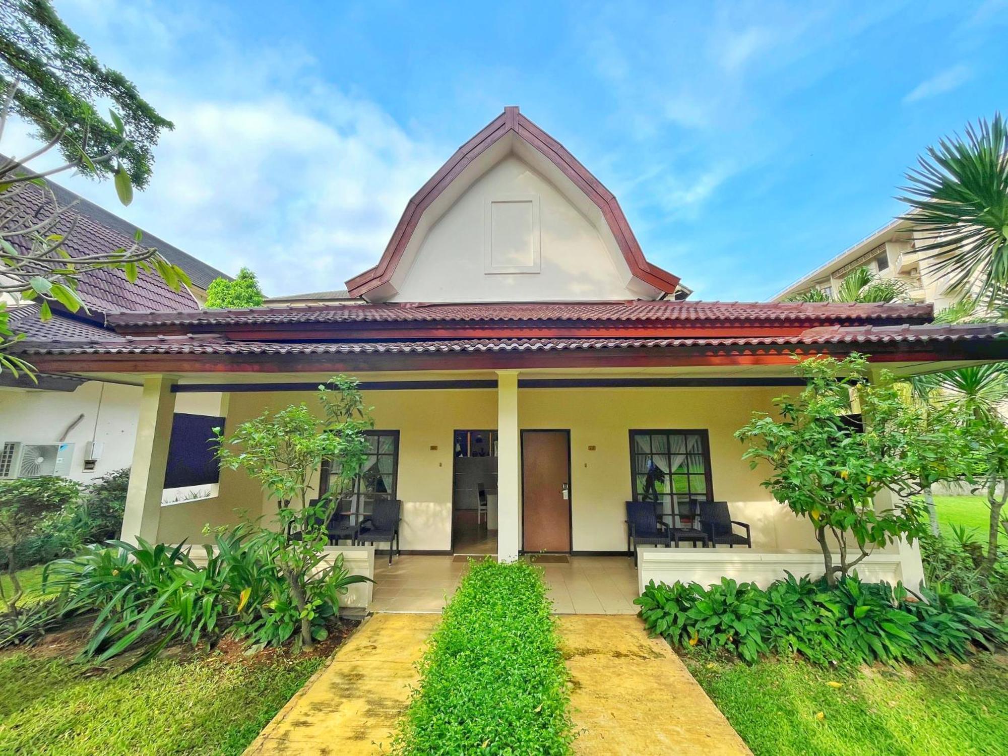 Lombok Garden Hotel Mataram Exterior photo