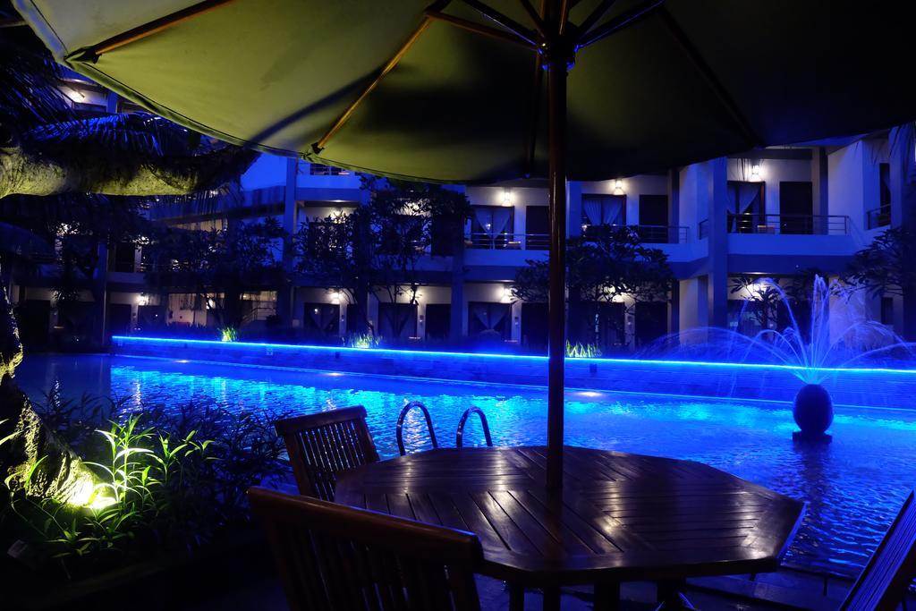 Lombok Garden Hotel Mataram Exterior photo